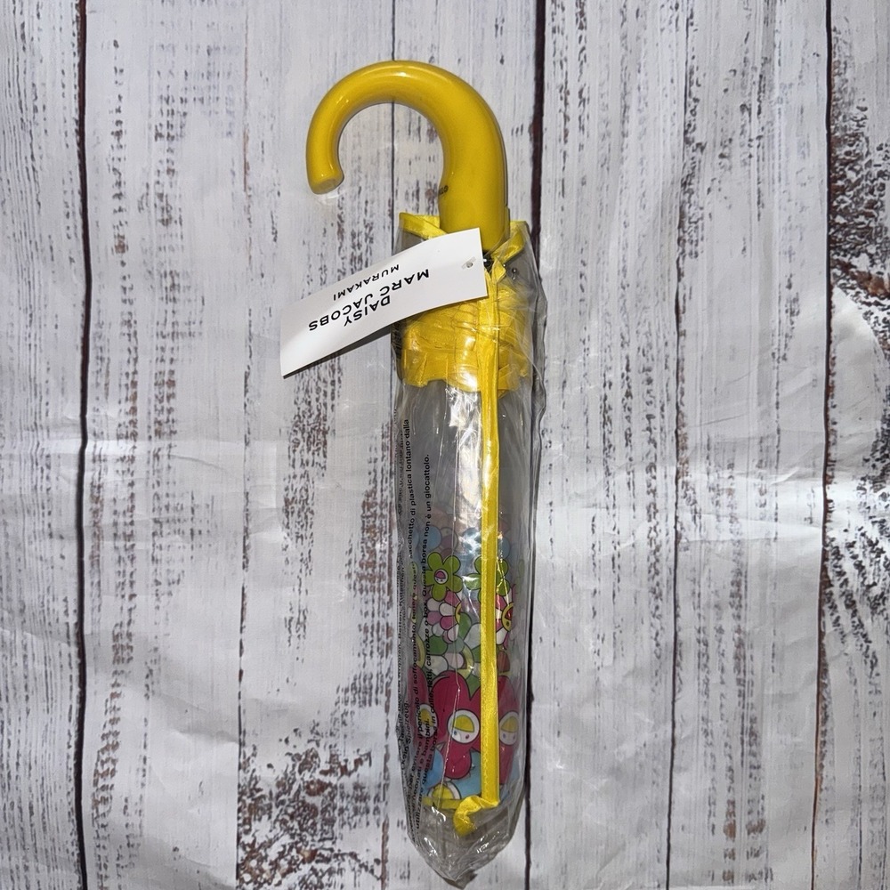 Marc Jacobs Daisy Parfums - Takashi Murakami Umbrella Floral Yellow NEW IN HAND